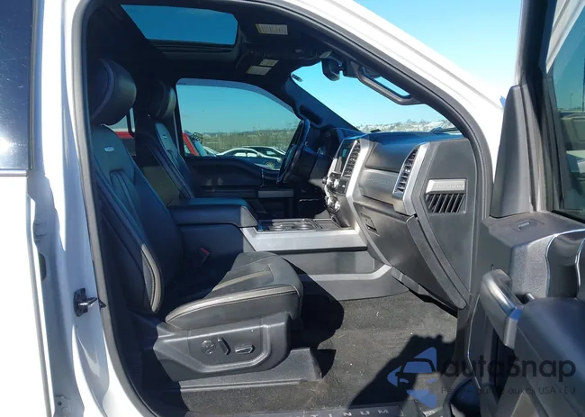 1FT7W2BT2JEC35102: 44074545