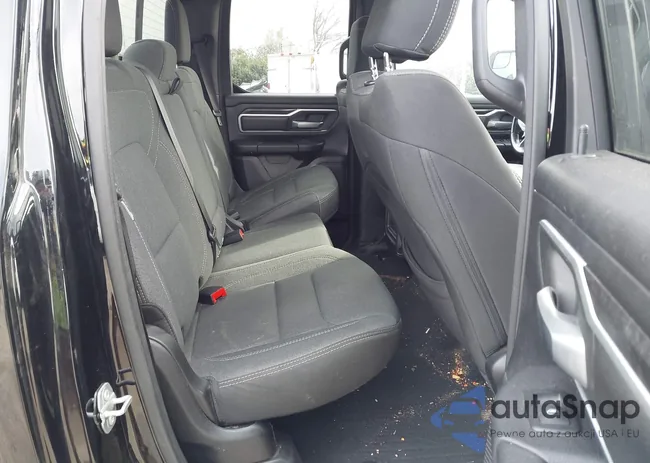 1C6SRFBT2MN823635: 44075619