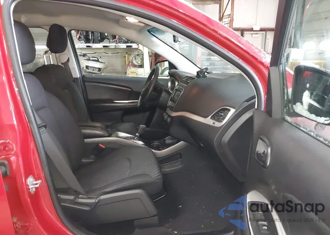 3C4PDCABXHT621961: 44075634