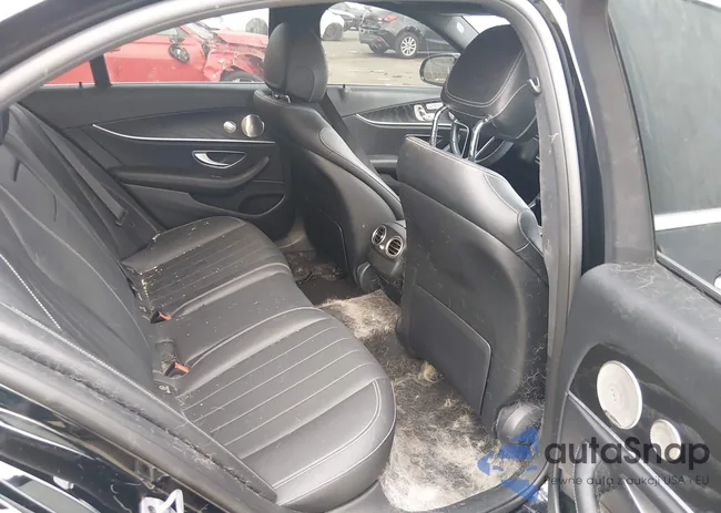 W1KZF8EB9NB038231: 44075720