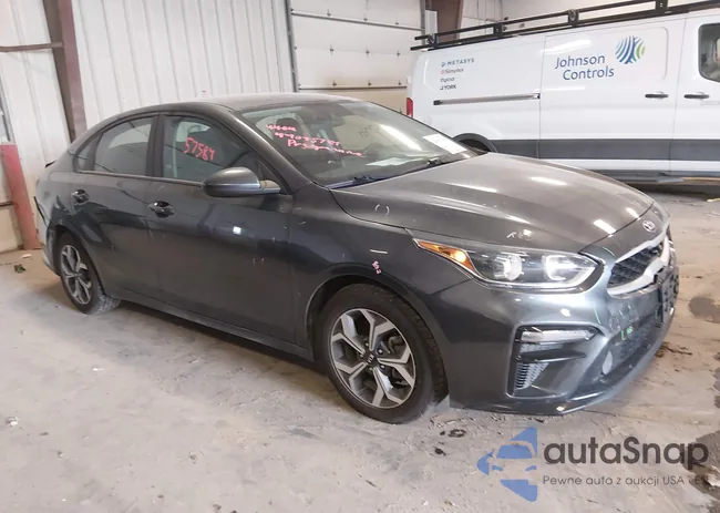 3KPF24AD9ME371491: 44075784