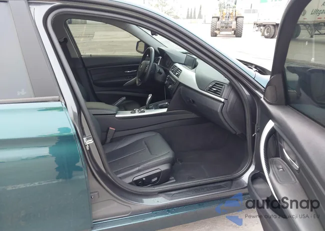 WBA3C1C59CF433168: 44075801