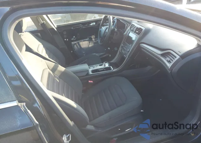 3FA6P0LU6KR101234: 44075857