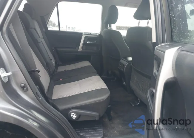 JTEMU5JR8M5859051: 44075863