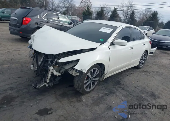 1N4AL3AP3HN304632: 44075929