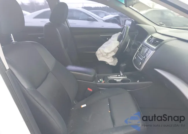 1N4AL3AP3HN304632: 44075929