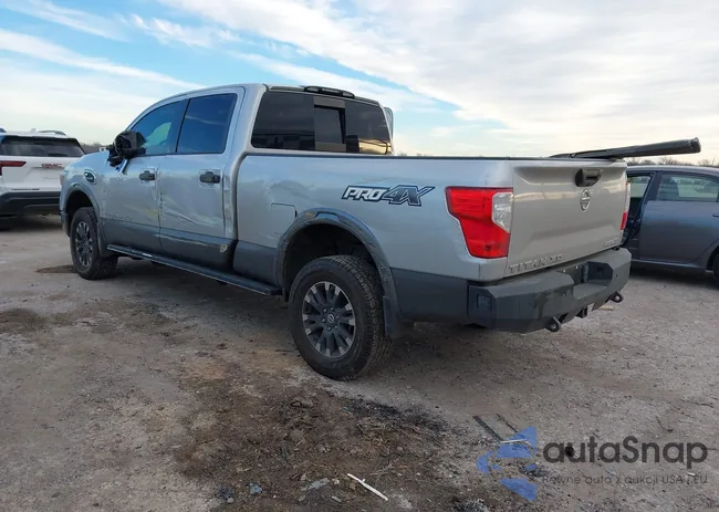 1N6BA1F40KN511684: 44075932