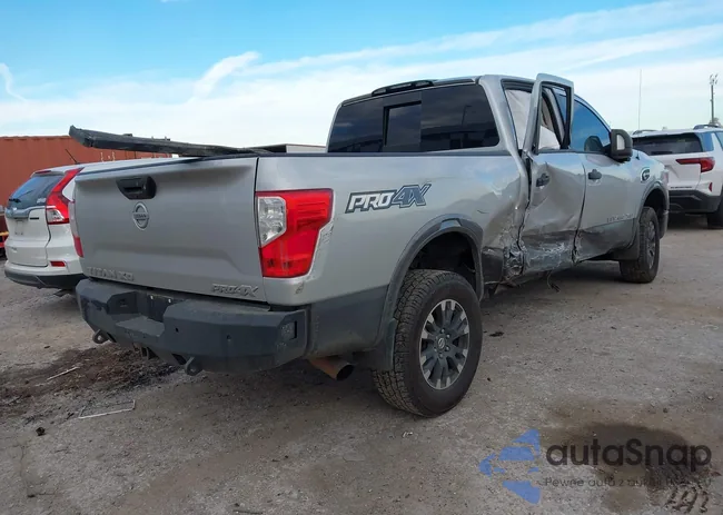 1N6BA1F40KN511684: 44075932