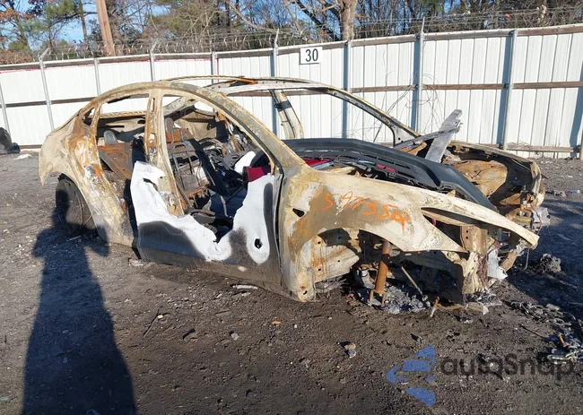 5YJ3E1EAXLF597332: 44076029