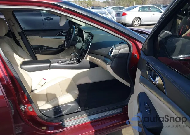 1N4AA6AP6GC413863: 44075194