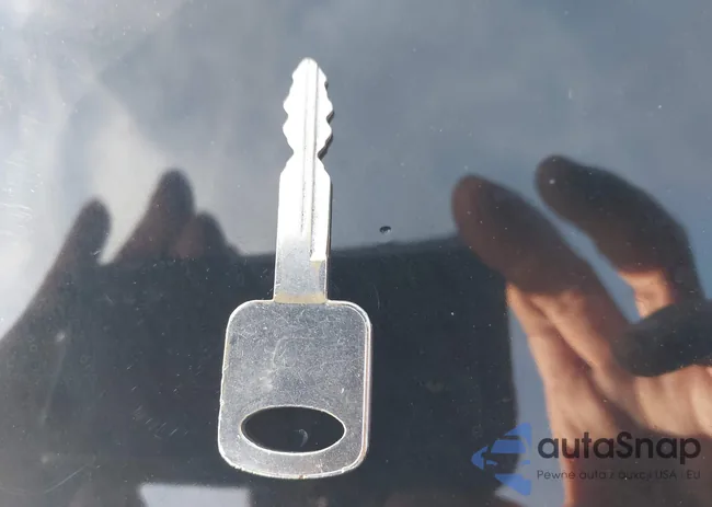 1FAHP2MK1HG131002: 44075354