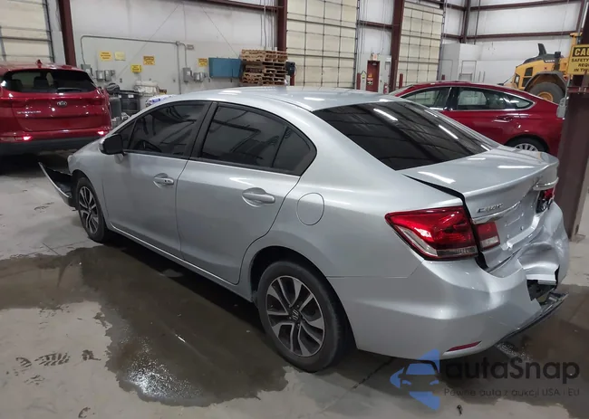 2HGFB2F81FH551735: 44075374