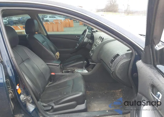 1N4AL21E48C152381: 44075395