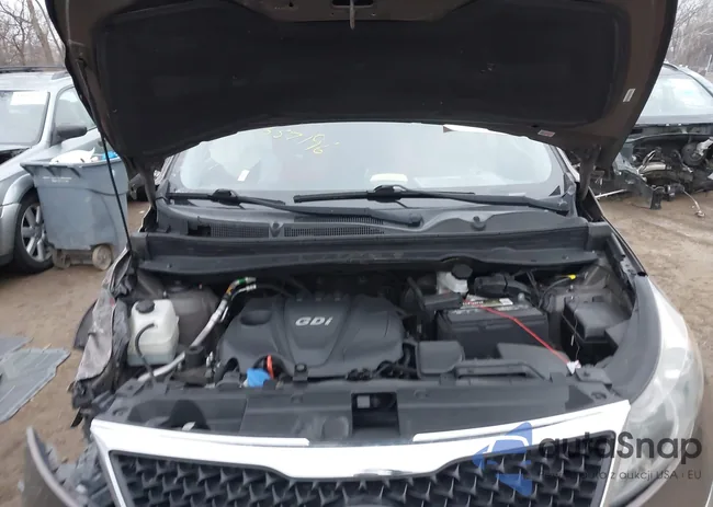 KNDPBCAC3E7657196: 44075405