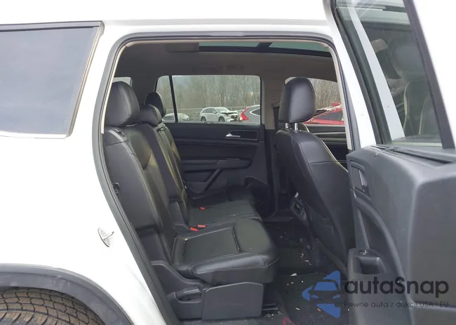 1V2MR2CA3JC502149: 44075407