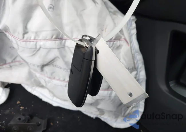 5N1DR3CAXSC279130: 44075504