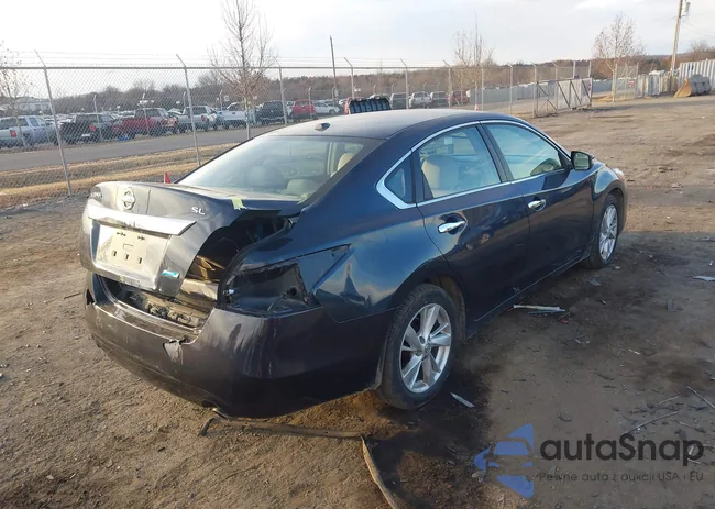 1N4AL3AP2DC186532: 44075510