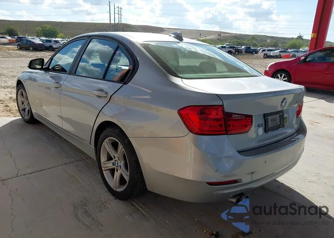 WBA3A5C5XFF610845: 44075535