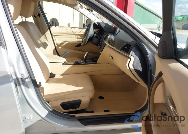 WBA3A5C5XFF610845: 44075535