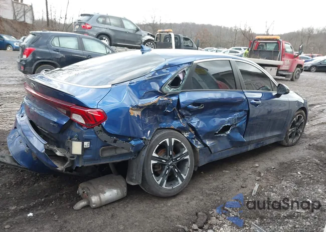 5XXG64J26MG058557: 44076628