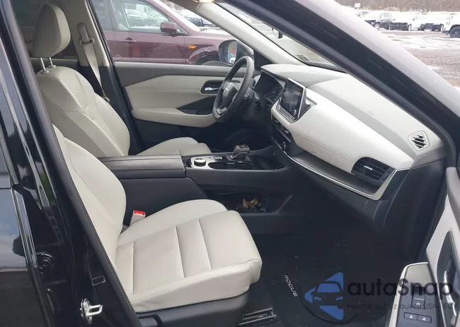 JN8BT3BB7SW159344: 44076849