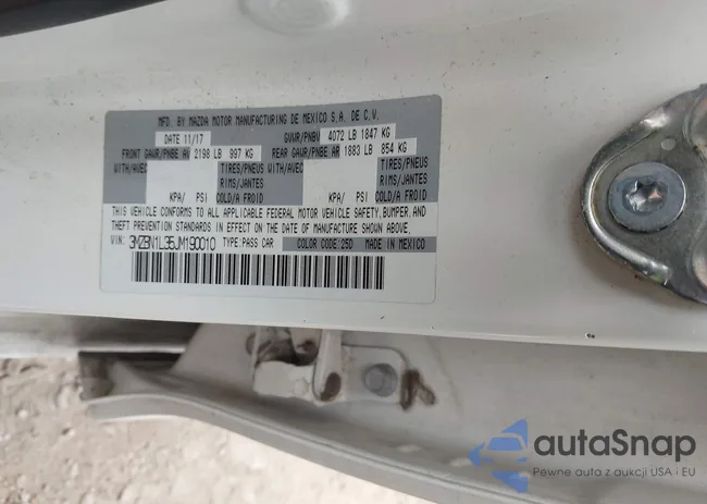 3MZBN1L35JM190010: 44076852