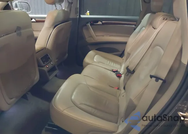 WA1CGAFE0FD020004: 44076865