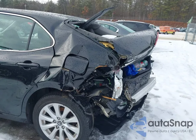 4T1B11HK8JU651383: 44076892