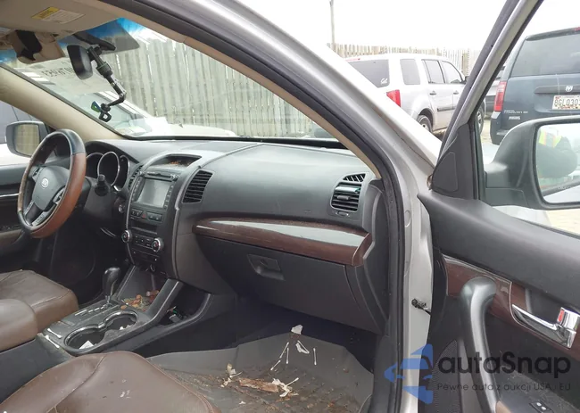 5XYKU4A23CG279673: 44076953