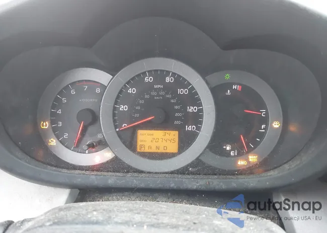 JTMBD33V285172762: 44076968