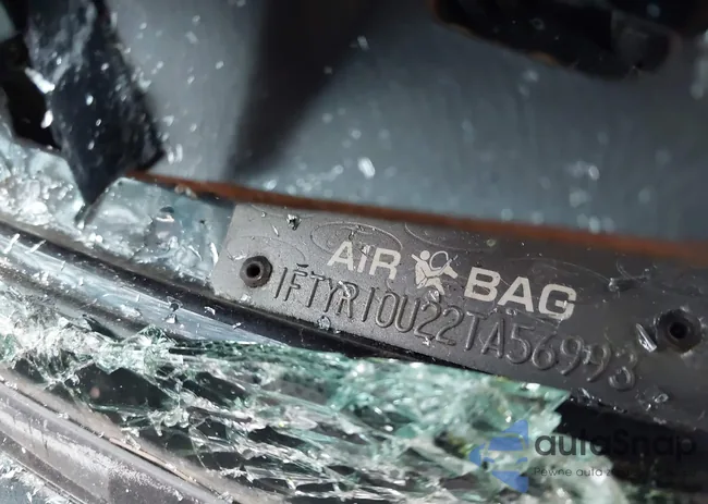 1FTYR10U22TA56993: 44077019