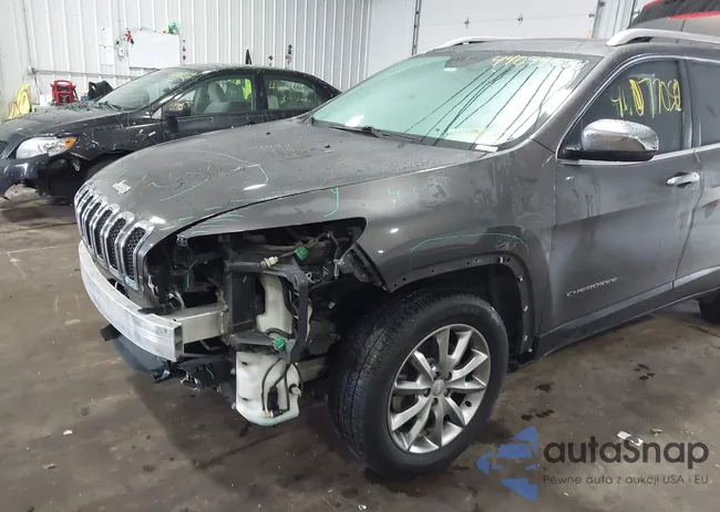 1C4PJMDS0HD228292: 44077058