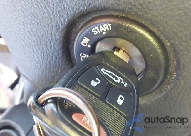 1C3CDZCB9CN196759: 44077155