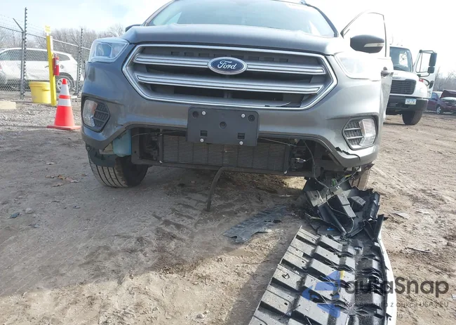 1FMCU9JD1HUA77449: 44076265