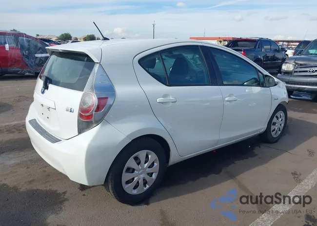 JTDKDTB3XD1553339: 44076274