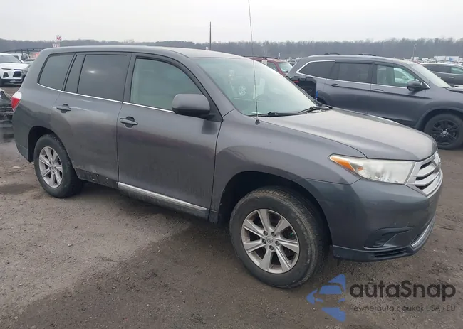 5TDBK3EH4CS100204: 44076324