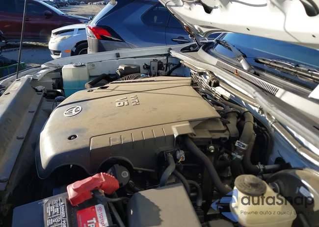 3TMJU4GN8EM173402: 44076420