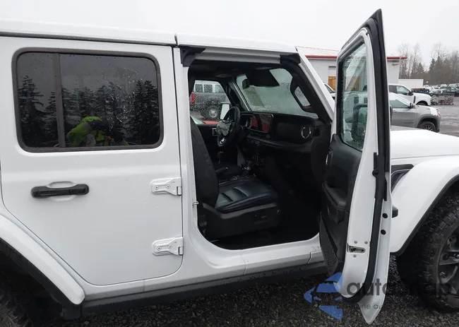 1C4RJXP6XSW611449: 44076517