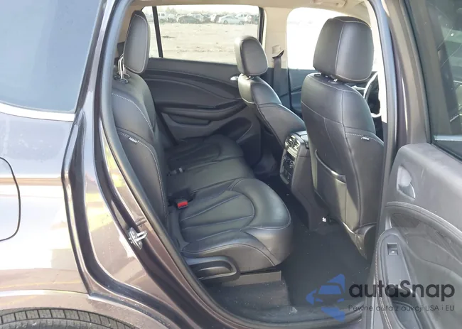 LRBFX2SA5JD115242: 44077610