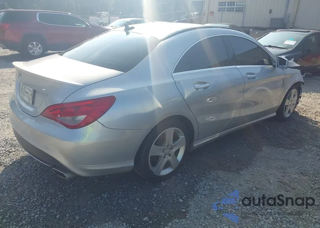 WDDSJ4EB6GN335466: 44077612