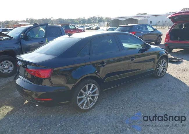 WAUA7GFF2G1038352: 44077629