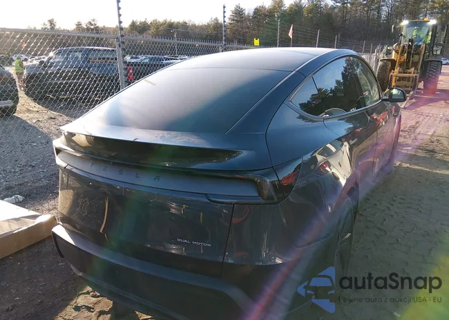 7SAYGDEE6TA411158: 44077635