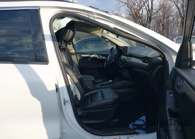 1FMCU0H62LUB93240: 44077657