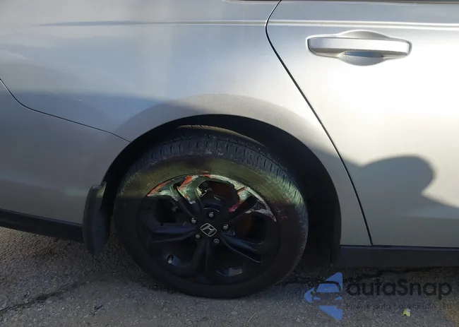 1HGCY1F40SA001329: 44077691