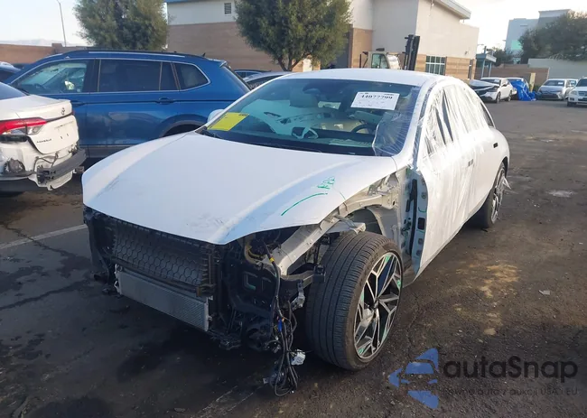 KMHM34AA0RA073928: 44077799