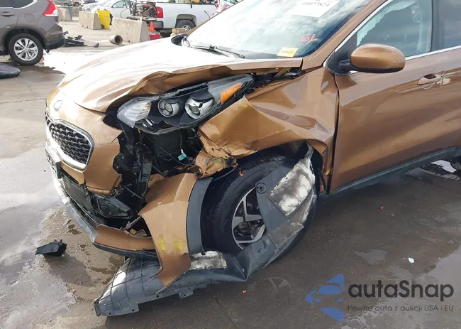 KNDPM3AC4L7733581: 44077821