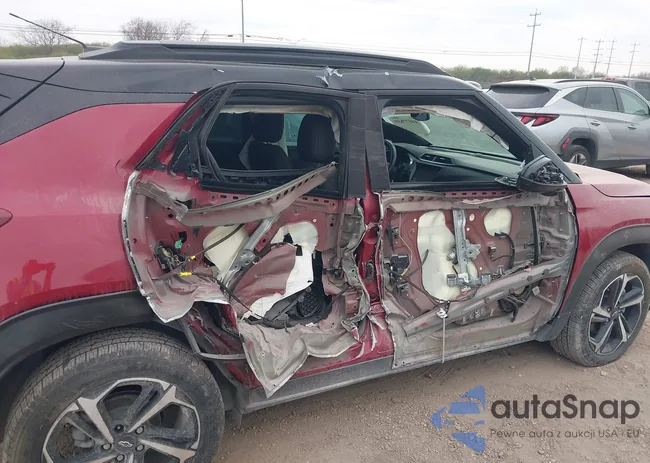 KL79MTSL9MB016984: 44077839