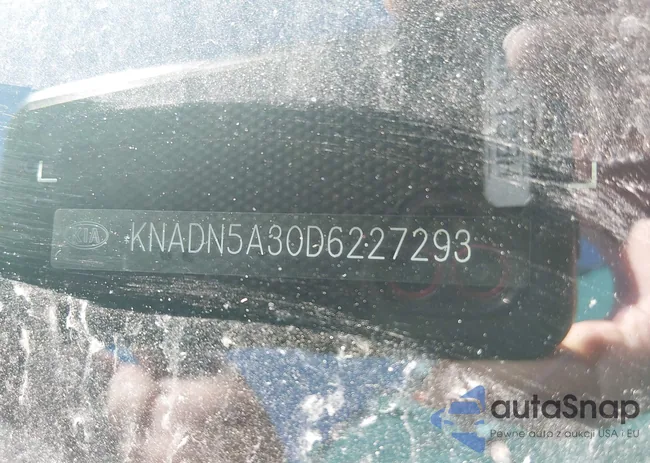 KNADN5A30D6227293: 44077851