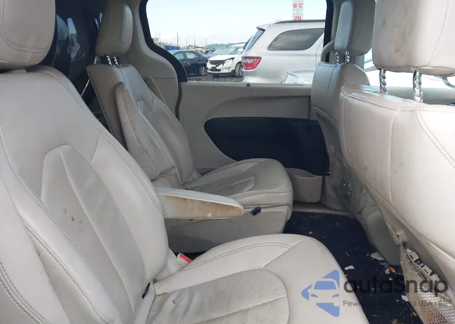 2C4RC1L79JR262247: 44077957