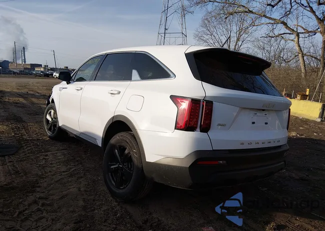 5XYRGDLC9NG152702: 44077977